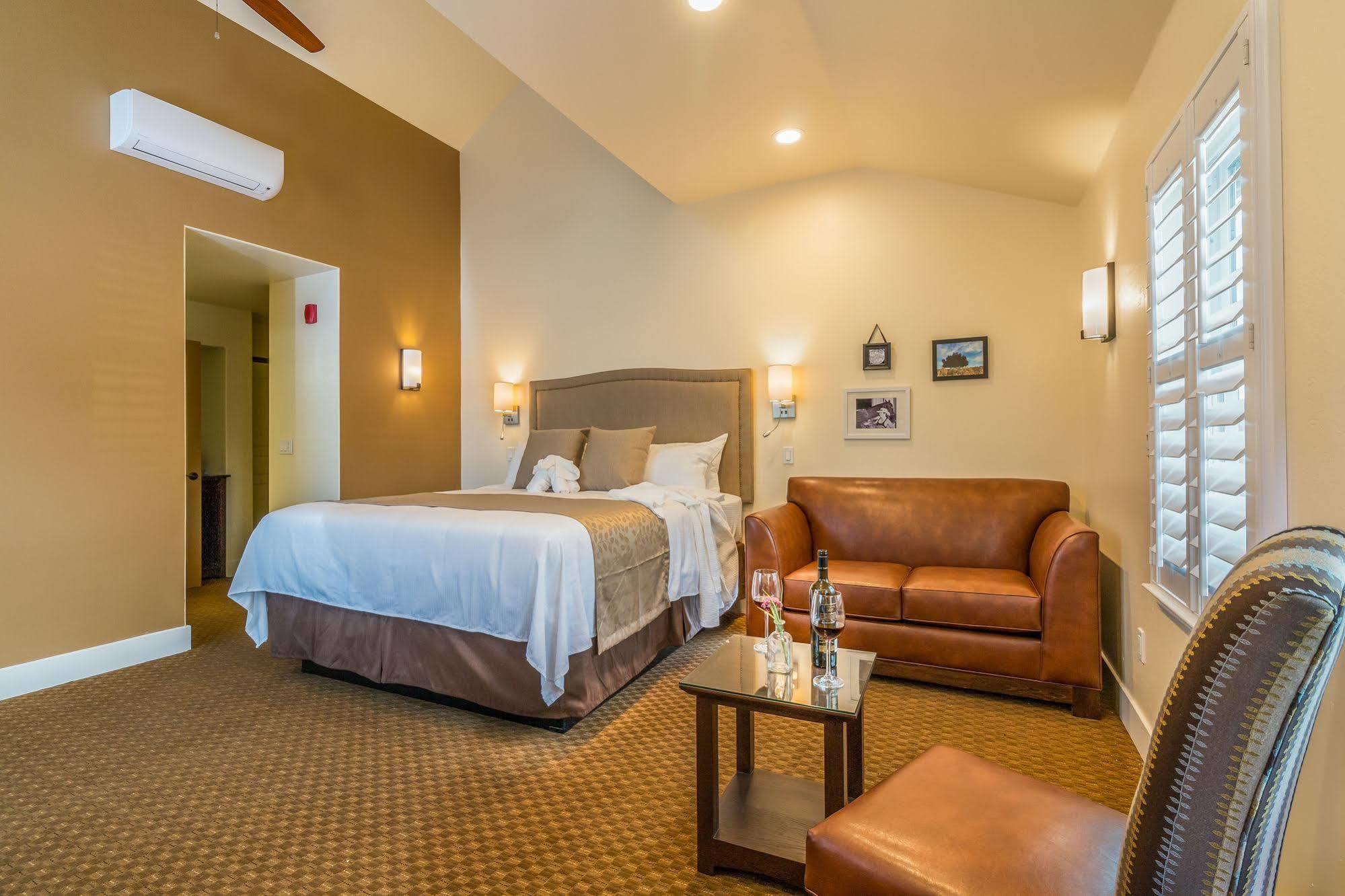 Rest, A Boutique Hotel Plymouth Bagian luar foto